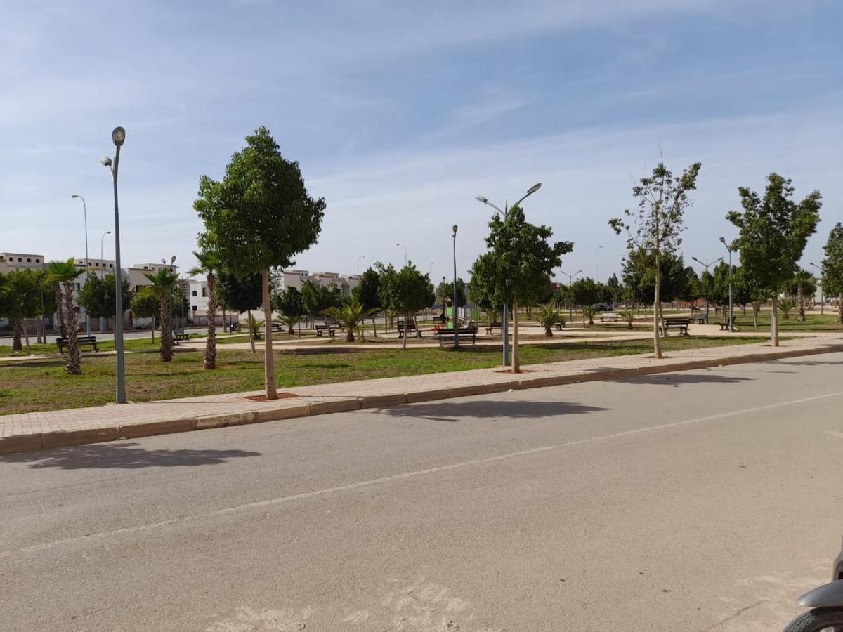 Appartement Nador Wifi Gratuit Clima Mobile エクステリア 写真