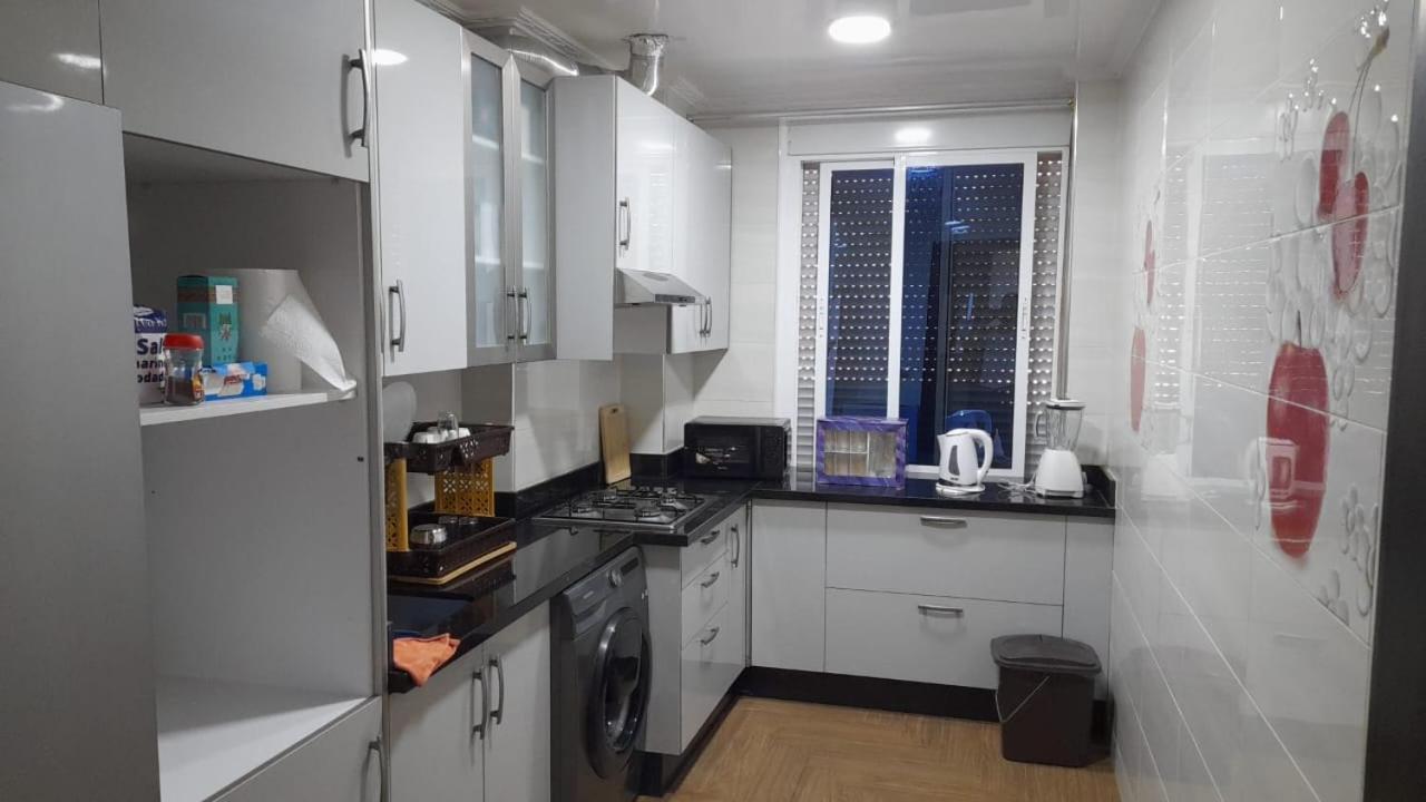 Appartement Nador Wifi Gratuit Clima Mobile エクステリア 写真